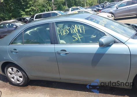 2011 Toyota Camry Le из США, поврежденный, VIN 4T1BF3EKXBU585017